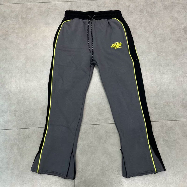 Syna World Graphic Fleece Sweatpants (Grey) Hover Image